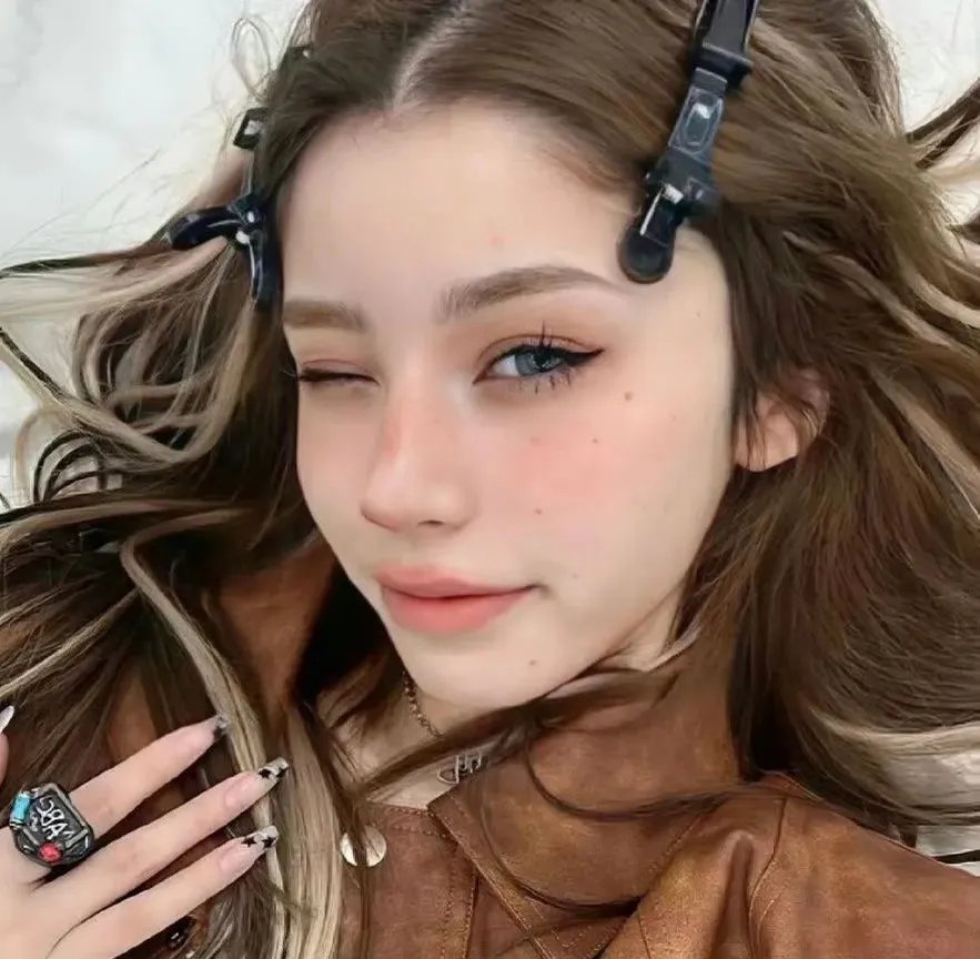 经常请吃饭的漂亮姐姐